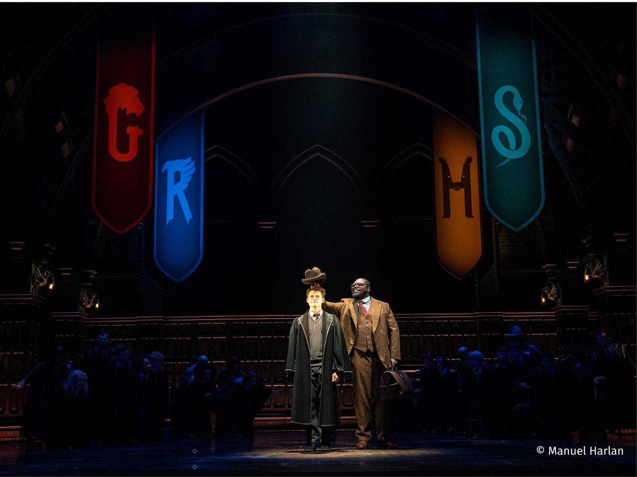 HARRY POTTER Theater mit Hotel