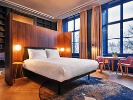 2 Tage Kurzurlaub mit Frühstück im Staybridge Suites the Hague - Parliament