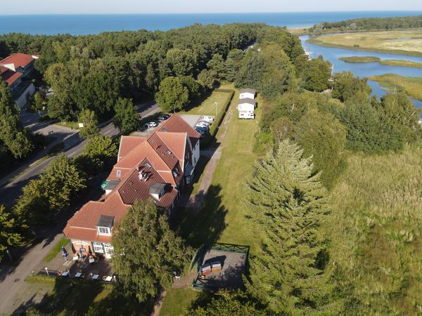 Erholungs- und Genießerzeit mit dem Vierbeiner in Ostseebad Prerow, Mecklenburg-Vorpommern Frühstück