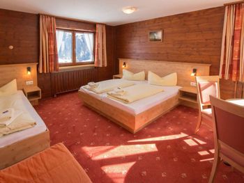 Bild 15 von 25