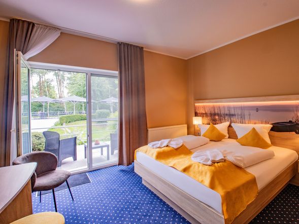 Doppelzimmer mit Terrasse und Seeblick
