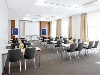 4 Tage im NH Hamburg Altona 