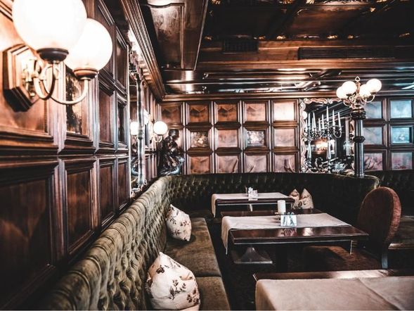 Cella Central Historic Boutique Hotel