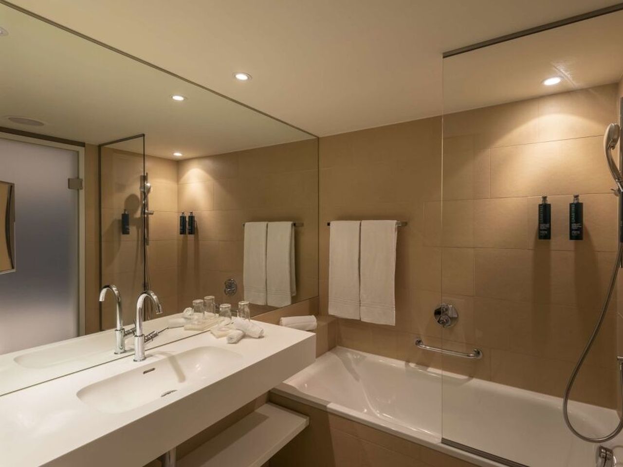 DoubleTree by Hilton Vienna Schonbrunn