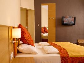 Stadtreise 2 Tage mit Frühstück im Hotel Drei Raben