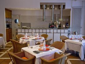 6 Tage mit Frühstück im Privathotel Lindtner Hamburg