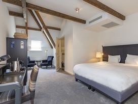 3 Tage Schlossurlaub Limburg – Romantik & Genuss pur