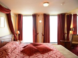 2 Tage im Nationaldenkmals Maastricht übernachten