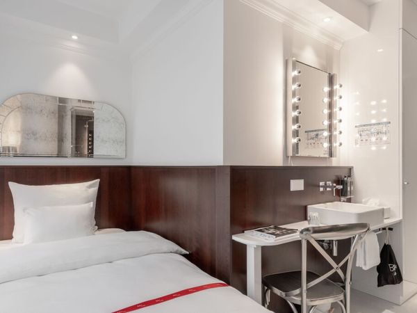 3 Tage mitten in Düsseldorf Ruby Coco Hotel Düsseldorf