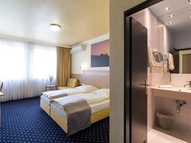 2 Tage mit Frühstück im Cult Hotel Frankfurt City