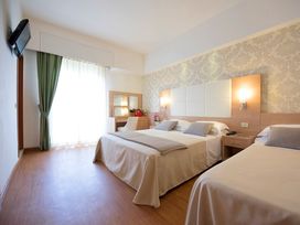 7 Tage Dolce Vita - Urlaub am Strand von Cesenatico