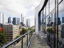 2 Tage Entspannung am Main im Roomers Hotel Frankfurt