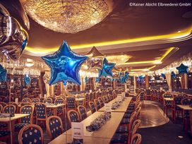 Hamburger Große Silvesterfeier auf der MS Elbkristall