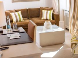 2 Tage luxuriöser Traumurlaub für Groß & Klein