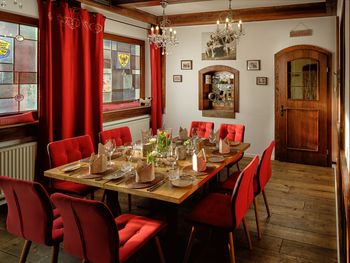 Mädels-Auszeit mit Prosecco und Massage