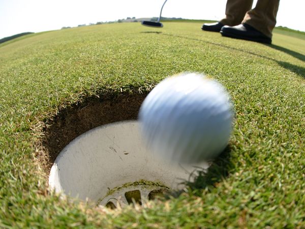 Golf & Genuss in Hatten OT Kirchhatten Halbpension