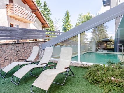 Hotel Alpine Mugon