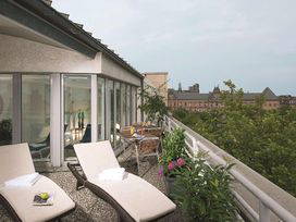 2 Tage im NH Collection Hamburg City mit Frühstück