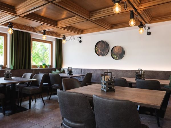 7 Tage 🏞️ 7 Nächte Natur & Genuss im Hotel Kesslwirt in Kastelbell, Trentino-Südtirol inkl. Halbpension