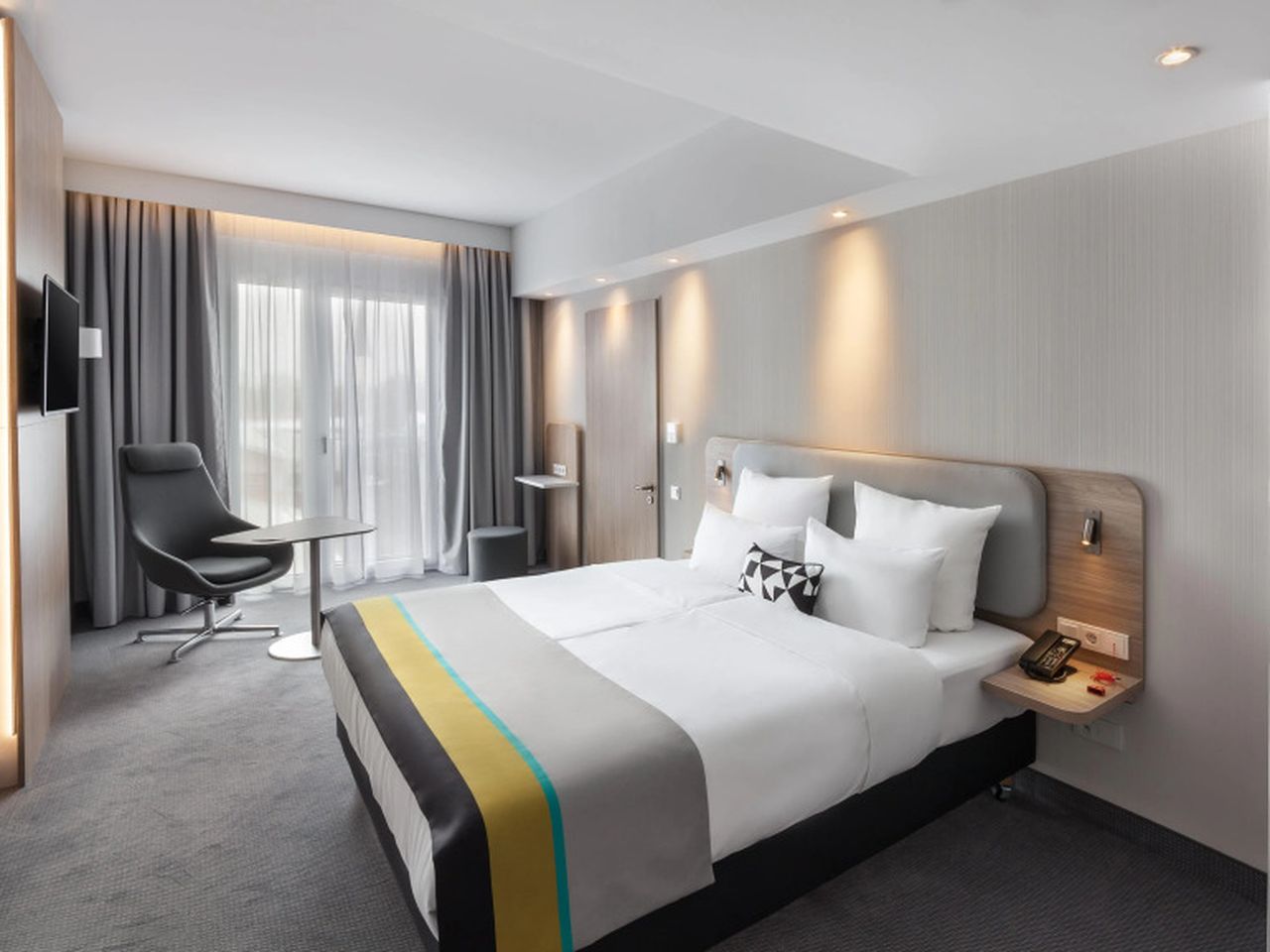 6 Tage mit Frühstück im Holiday Inn Express Munich