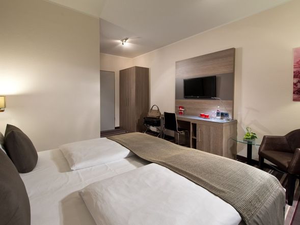 Dreibettzimmer