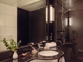 3 Tage nahe des Wasserturms in Mannheim mit Frühstück