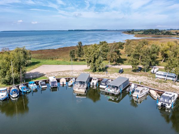 Wohlfühlurlaub und Natur. 4 Tage Rügen genießen Marina Martinshafen in Sagard OT Martinshafen, Mecklenburg-Vorpommern inkl. Frühstück