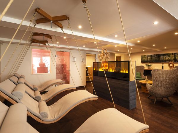 Schnupper Wellness – 4 Tage inkl. Ganzkörpermassage in Bremen inkl. Halbpension