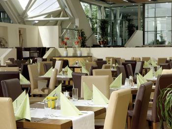 Auszeit 6 Tage mit Frühstück im Eventhotel Pyramide