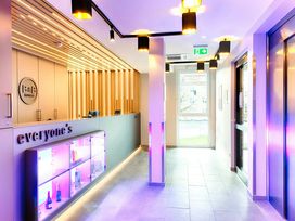 2 Tage im B&B Hotel Rostock City-West mit Frühstück