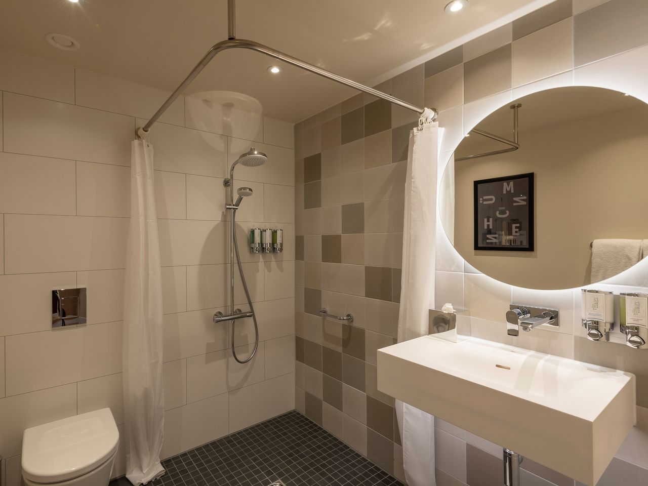 Hampton by Hilton Munich North
