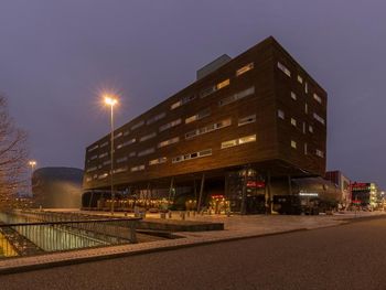 Bild 10 von 48