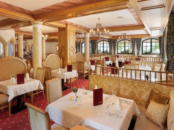 Hotel AlpenSchlössl
