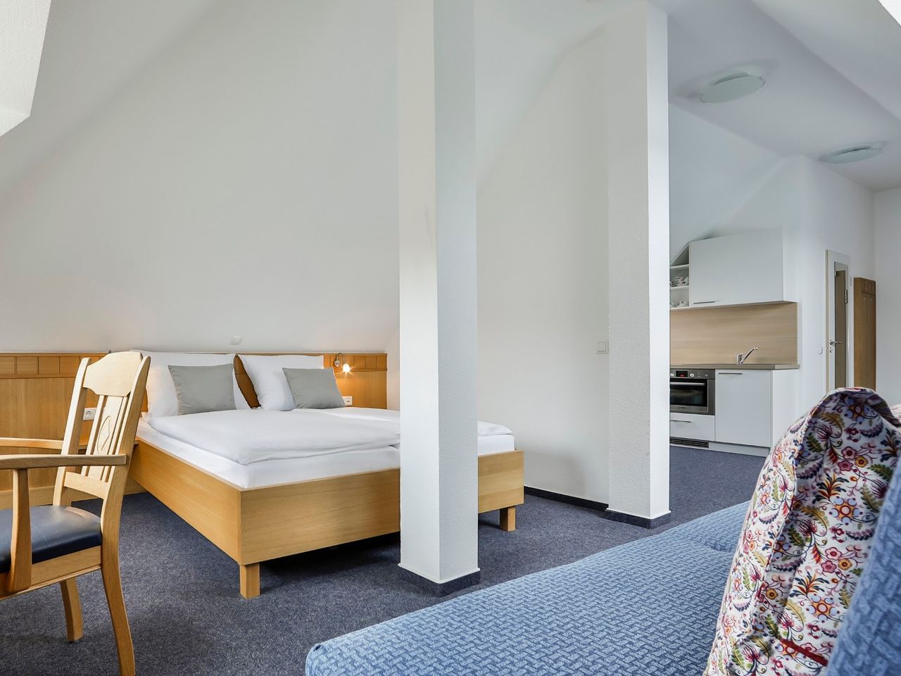 Studio-Apartement (mit Pantry Küche)