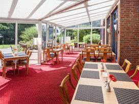 9 Tage in ruhiger Lage nahe Kiel mit Frühstück