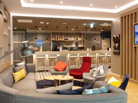 2 Tage Kurzurlaub mit Frühstück im Holiday Inn Express Furth