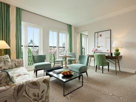 2 Tage Erholung und Luxus in der Landeshauptstadt