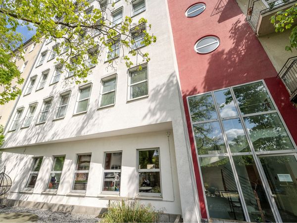 Freundinnen Shopping-Wochenende in Berlin Frühstück