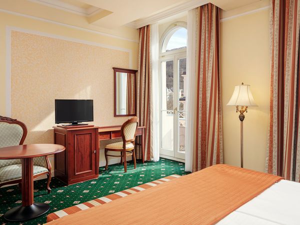 Romantische Zweisamkeit mit Charme & Eleganz - 3 Tage in Karlsbad (Karlovy Vary), Karlsbad (Karlovarský kraj) inkl. Halbpension