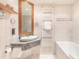 2 Tage mit Frühstück im Select Hotel Handelshof Essen