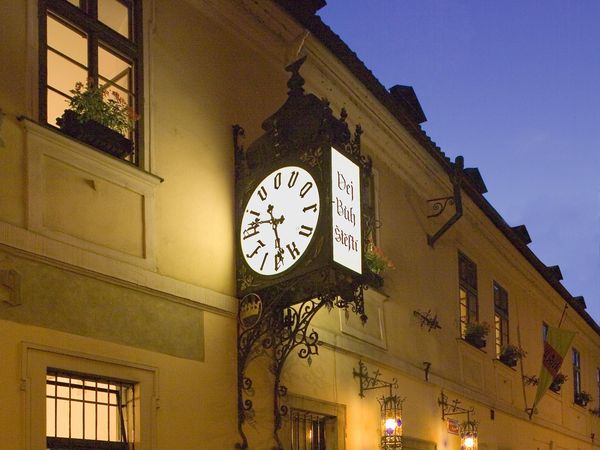 Erlebnis Prag – 4 Tage Romantik pur im Schlosshotel Lindner Hotel Prague Castle in Prag (Praha) inkl. Frühstück