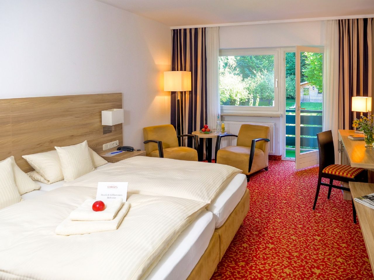 Doppelzimmer mit Balkon