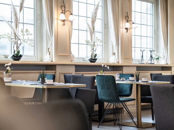 3 Tage Shopping in der Outlet City Metzingen Therme in Bad Urach, Baden-Württemberg inkl. Halbpension