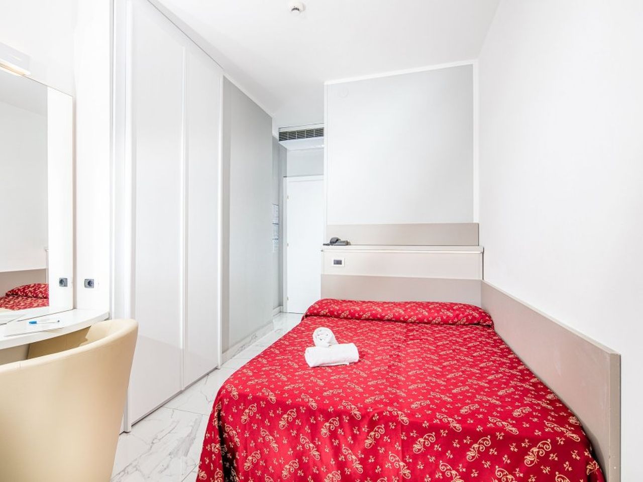 Hotel Mediterraneo