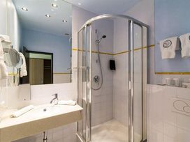 2 Tage mit Frühstück im Cult Hotel Frankfurt City