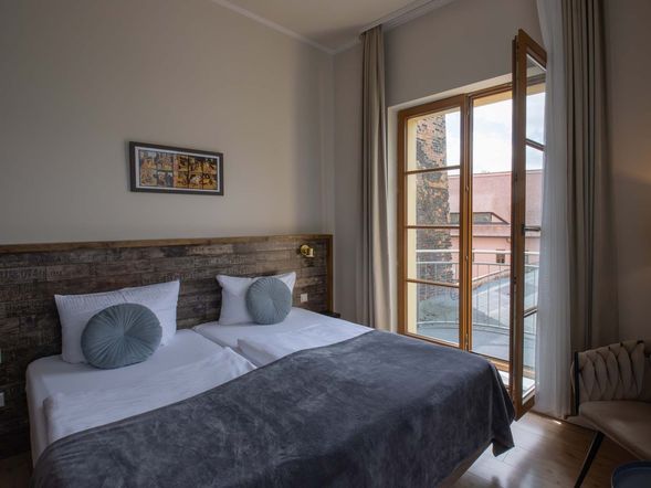 Doppelzimmer mit Balkon
