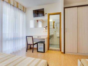 Direkt am italienischen Meer - 5 Tage mit Frühstück