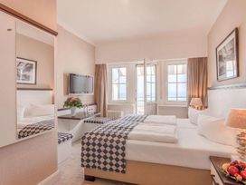 Wasser, Sonne & Strand im Hotel Strandschlosschen