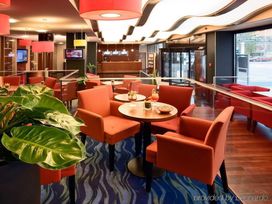 2 Tage Kurzurlaub mit Frühstück im Novotel Budapest Danube