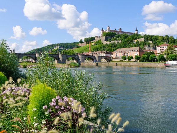 6 Tage Sternenzauber- Gemütlicher Jahreswechsel am Main in Freudenberg (Baden), Baden-Württemberg inkl. Halbpension